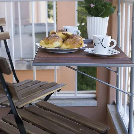 St. Peter Station Apartment *